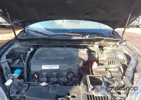 2014 Honda Accord Ex-L V-6 z USA, uszkodzony, nr VIN 1HGCR3F84EA009420